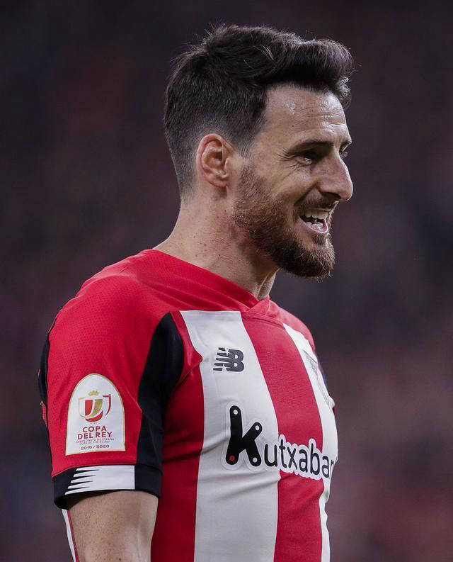 包含RB莱比锡客场不敌，失去领先优势的词条