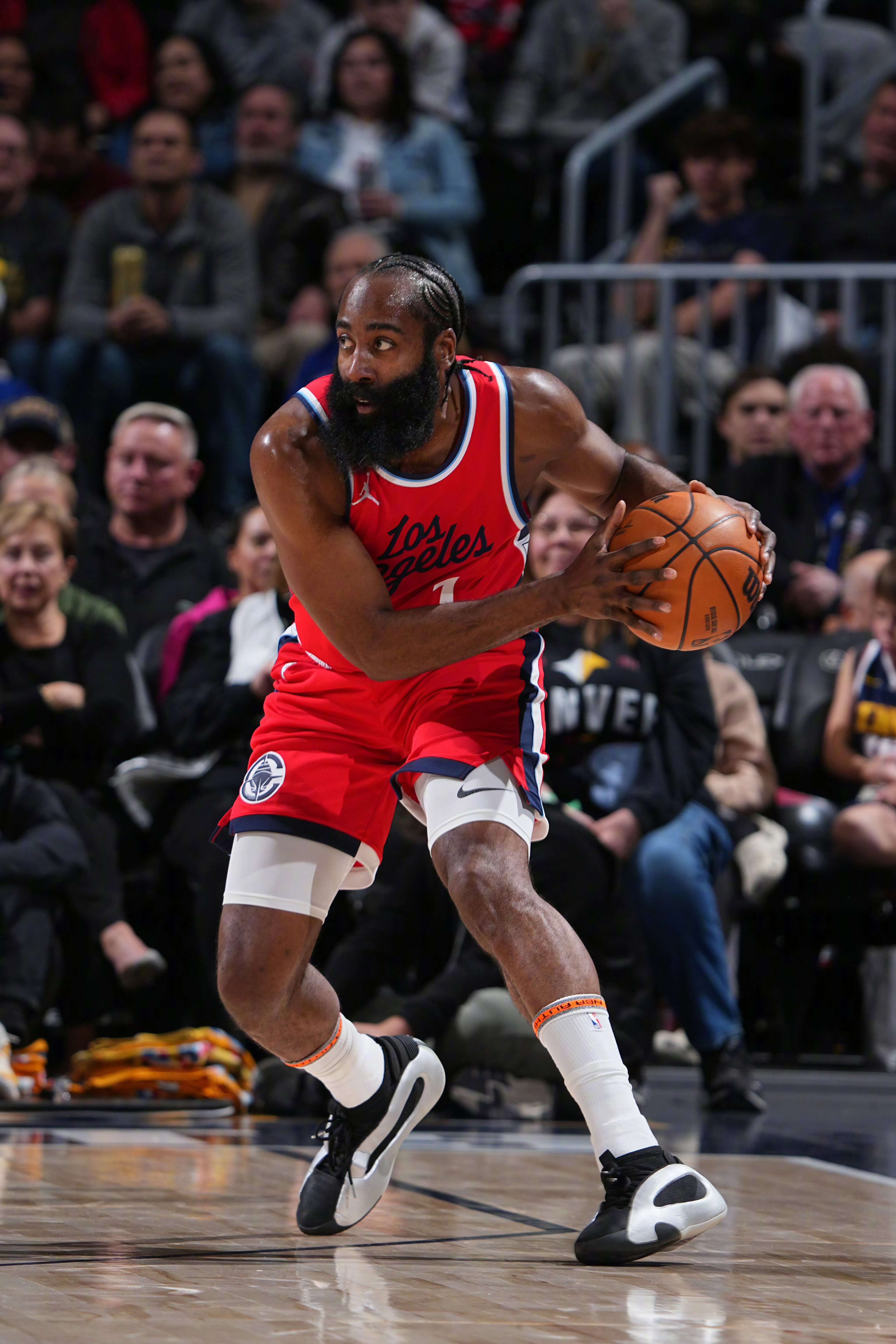 关于快船保持不败皆因核心雷霆表现优秀，势头超强的信息