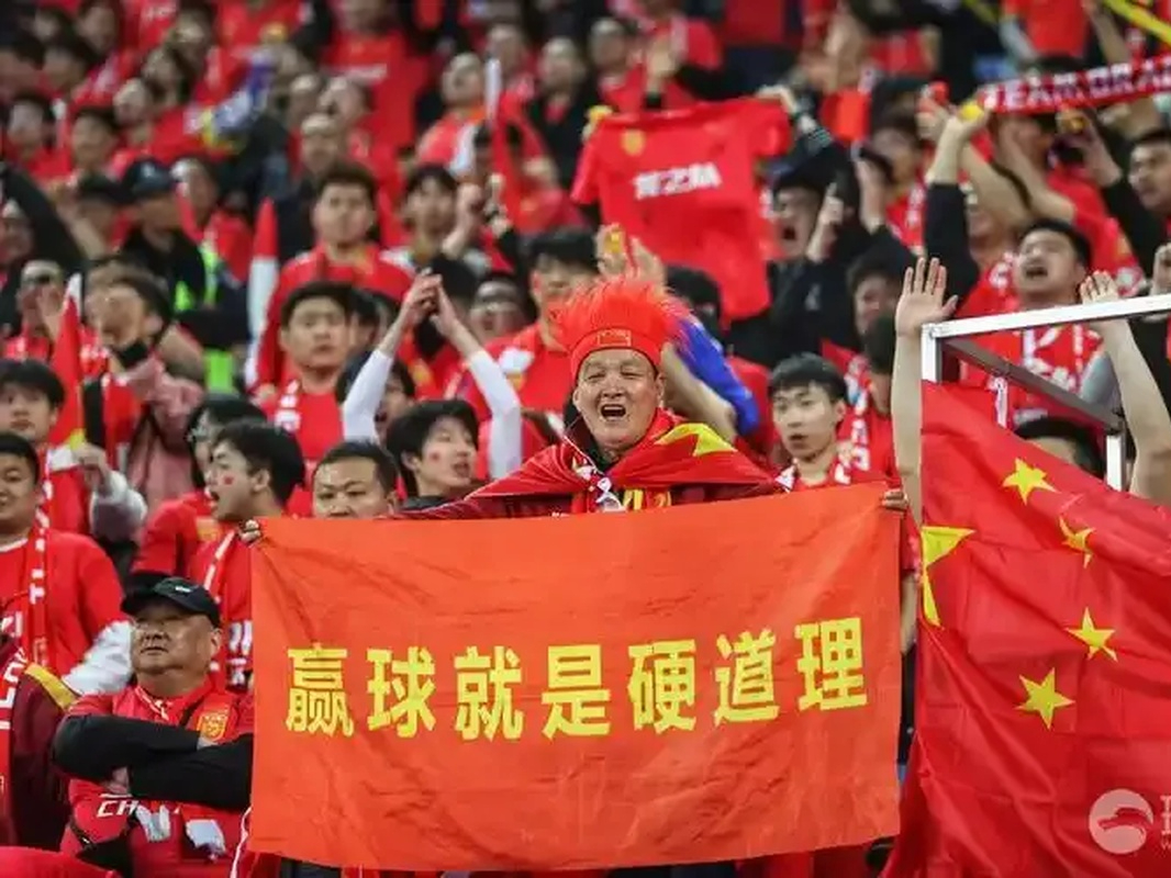 国家队蓄势待发，逆转比赛加冕胜利