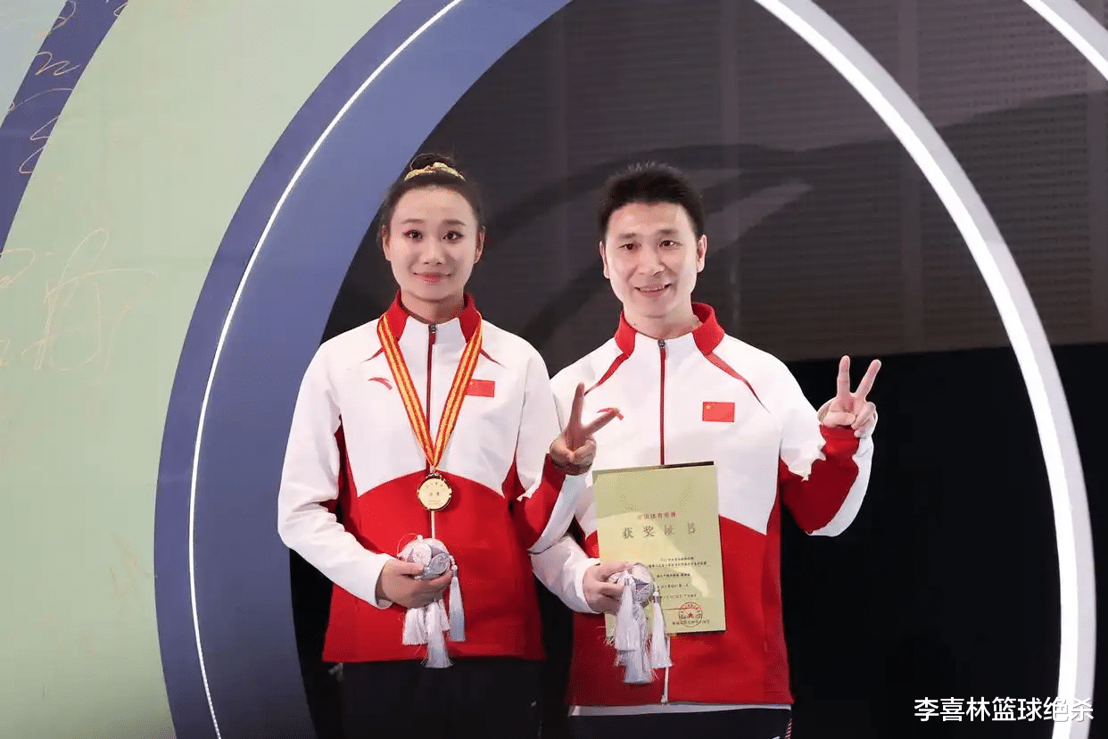 PG电子线上登入-中国体操选手闪耀场上，夺得历史性冠军的简单介绍