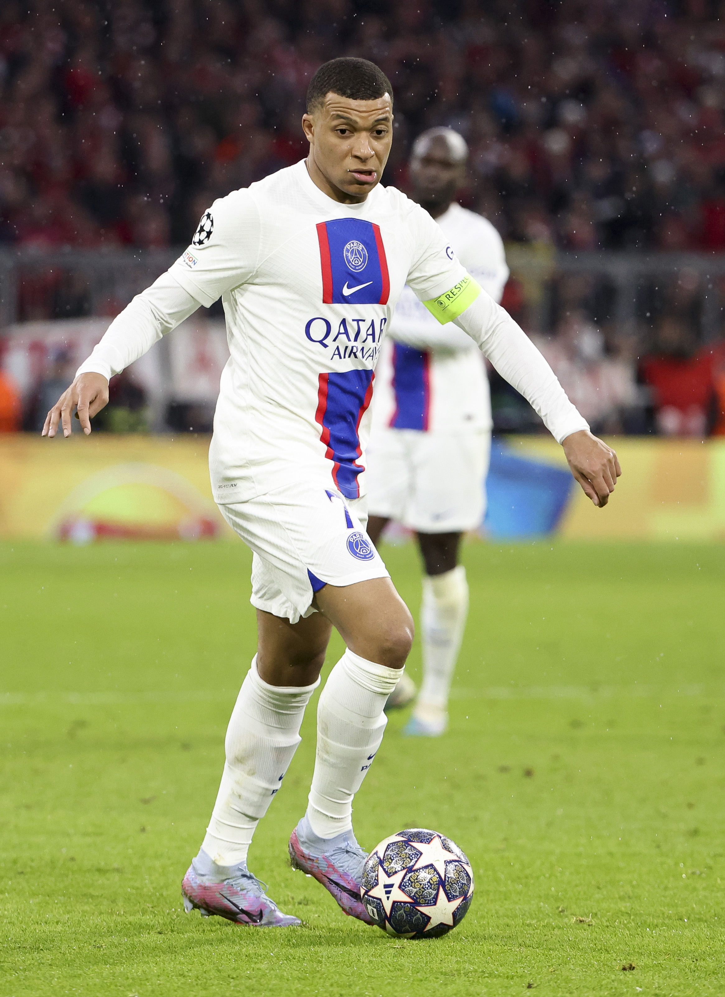 关于拜仁热度不高，惜败欧冠赛场止步的信息