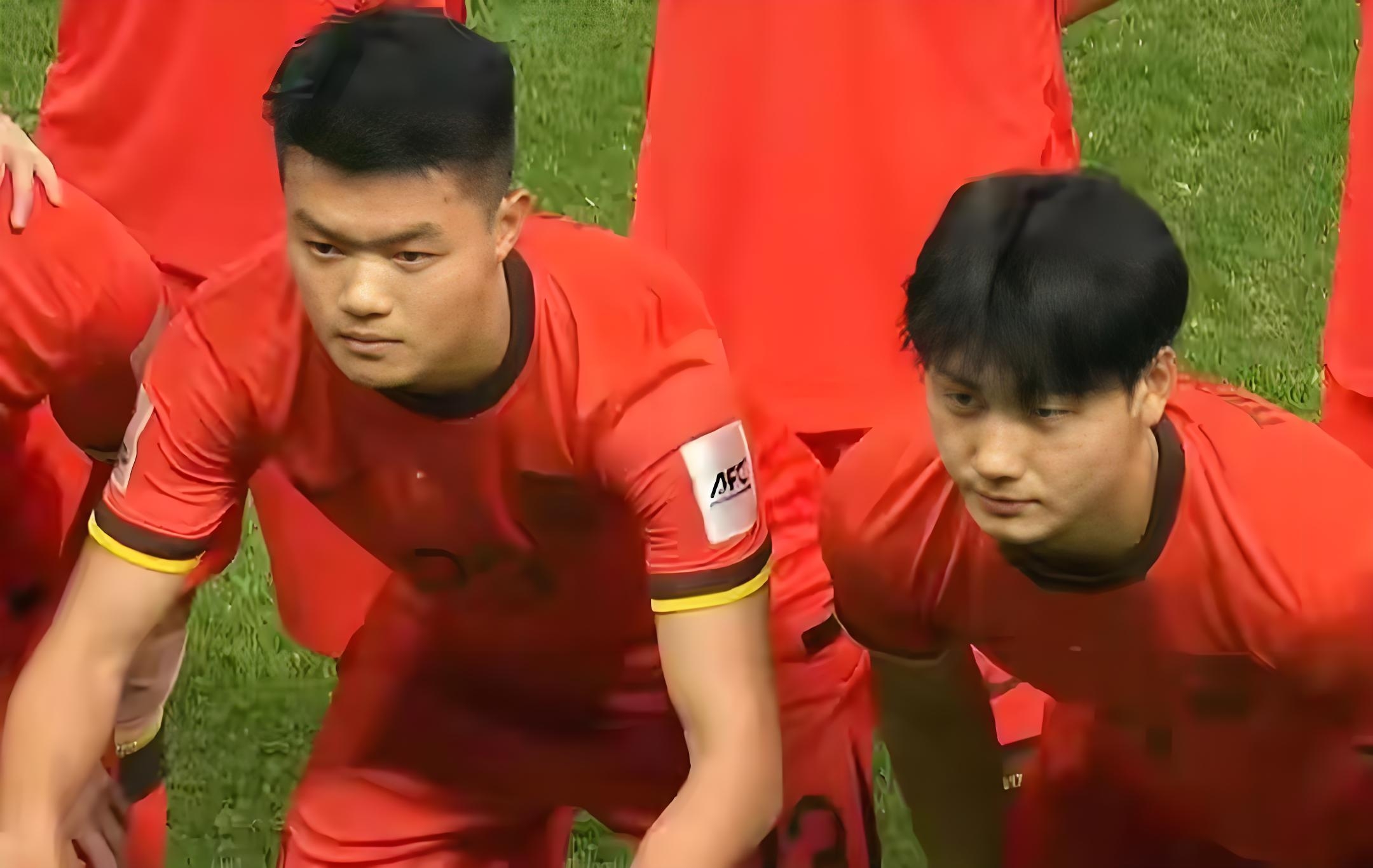 中国职业足球赛事屡屡刷出新高，球风令人惊艳