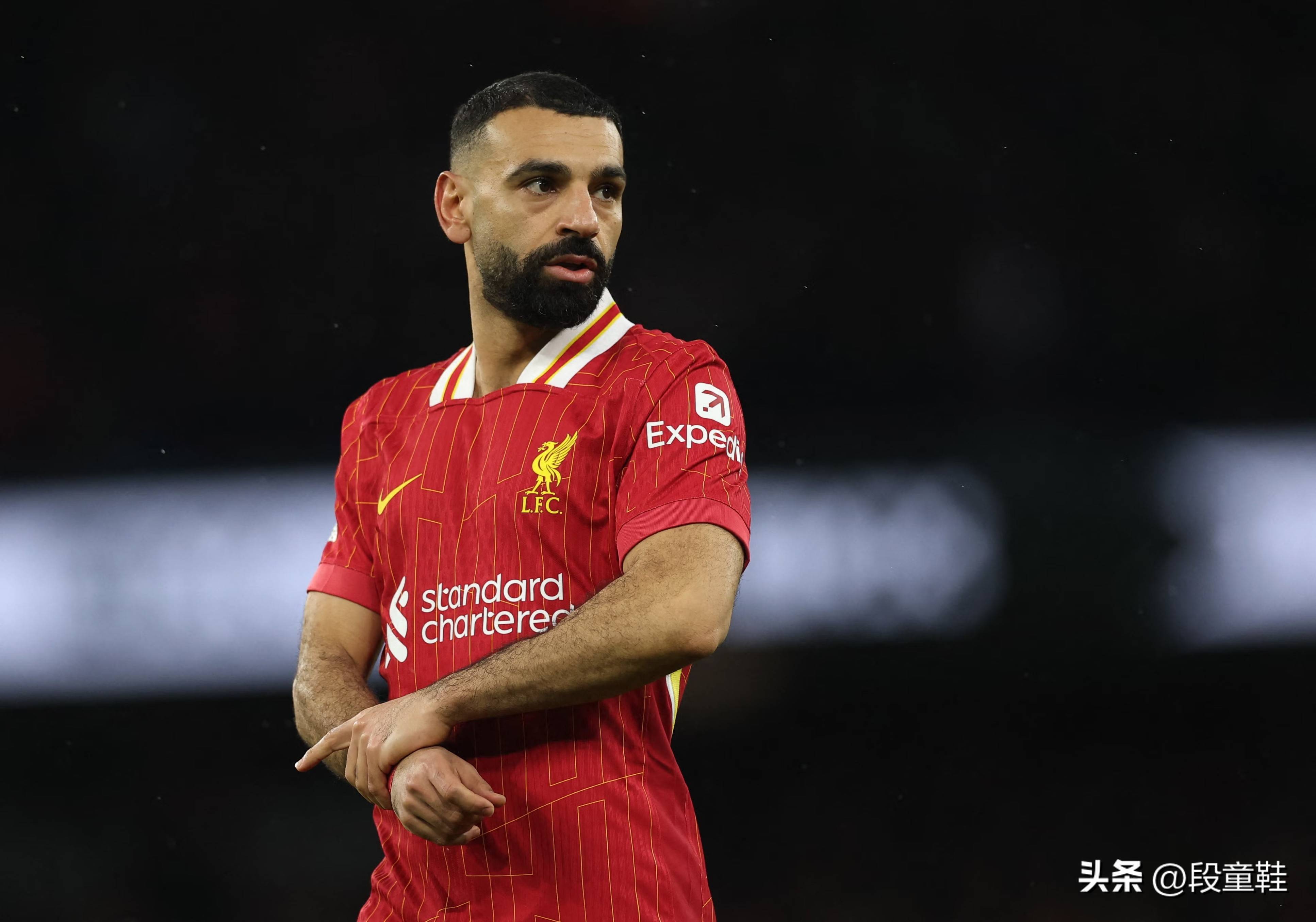 利物浦客场大捷，萨拉赫造两球助攻，豪取七连胜的简单介绍