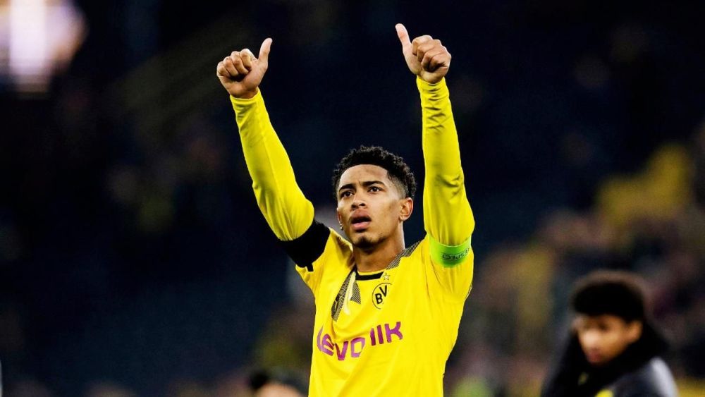 柏林赫塔俱乐部表现强势，一举逆袭登顶积分榜的简单介绍