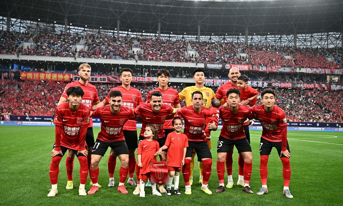 激战现场！球队实力展现谁能占据上风