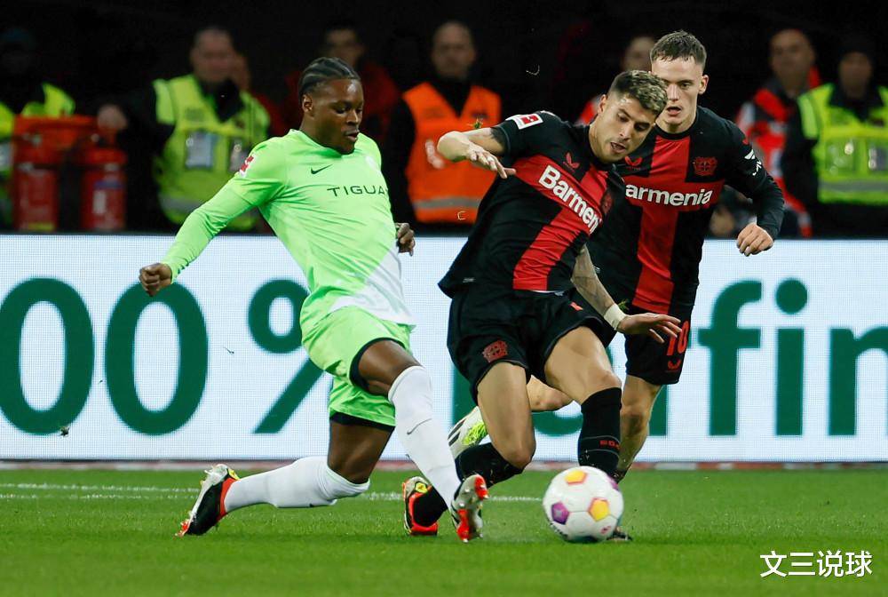 勒沃库森继续追逐德国联赛领先者