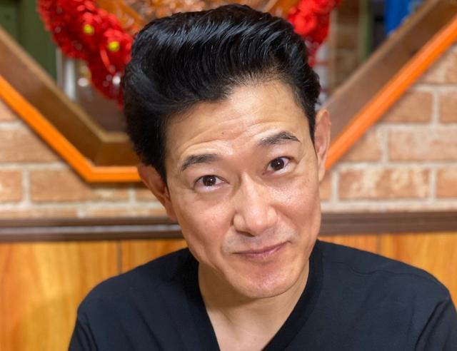 关于顶级足球明星的精彩表现感动了无数观众！的信息