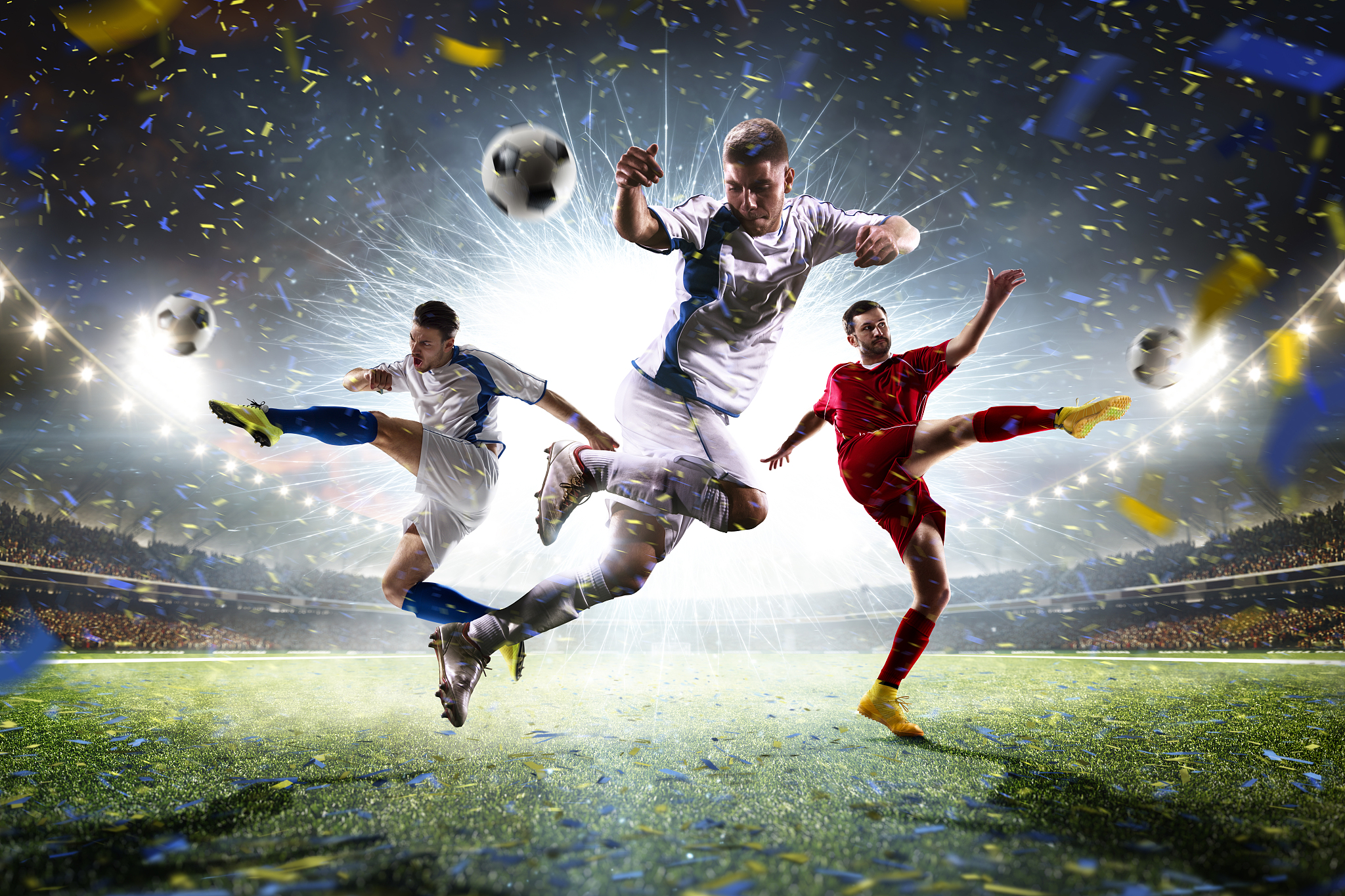 足球赛场上的精彩瞬间，让人心跳不已