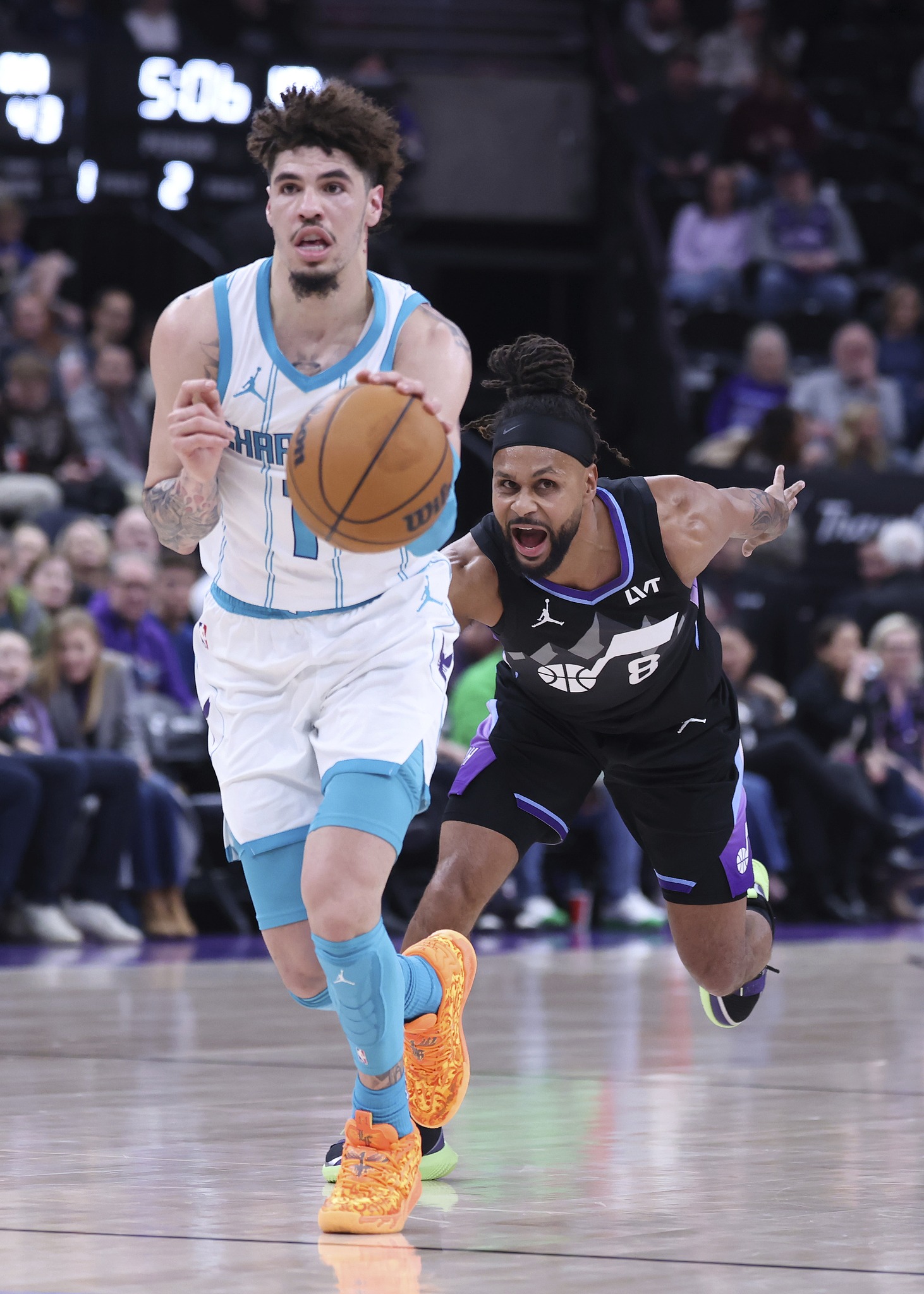 爵士豪取胜利，轻松击败活塞稳居东部的简单介绍